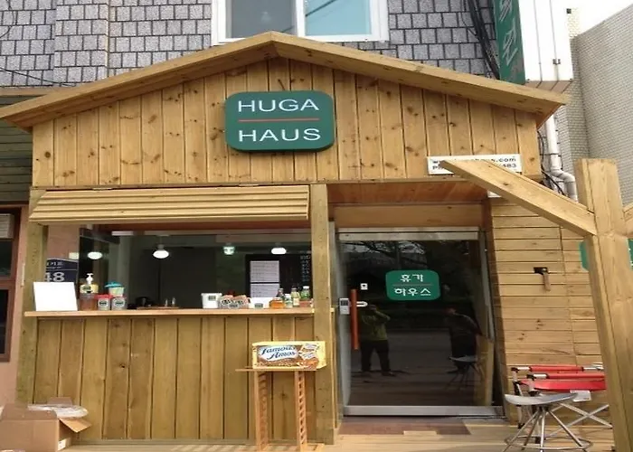 Hostal Huga Haus