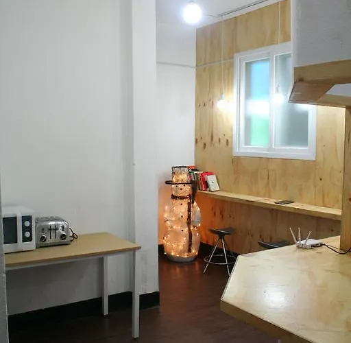 Huga Haus Hostal Seúl